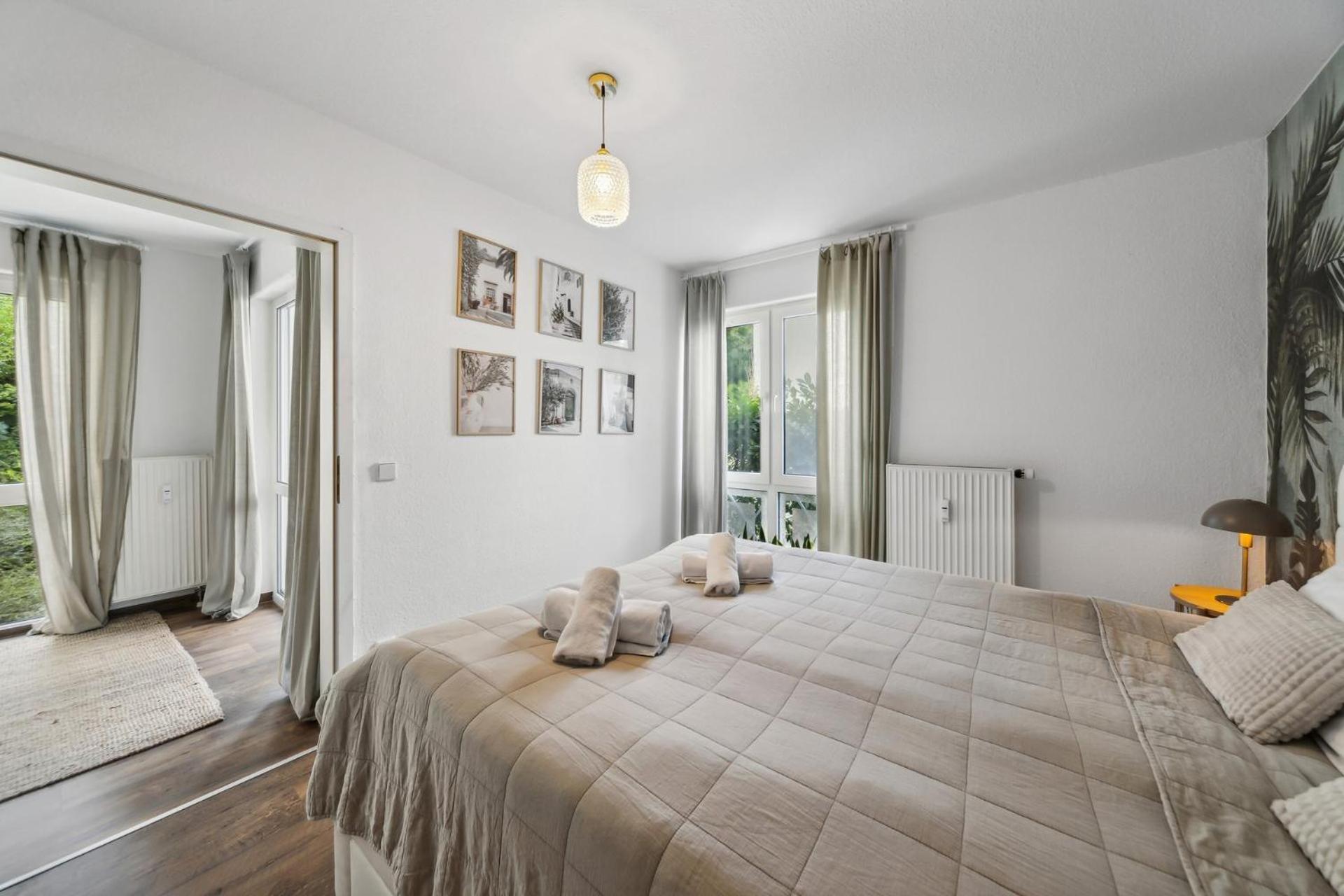 Apartment Barrierefrei - Privatparkplatz - Zentral Im Gruenen Magdeburg